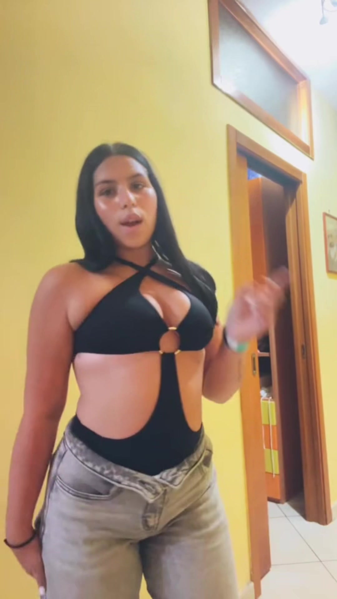 @#F