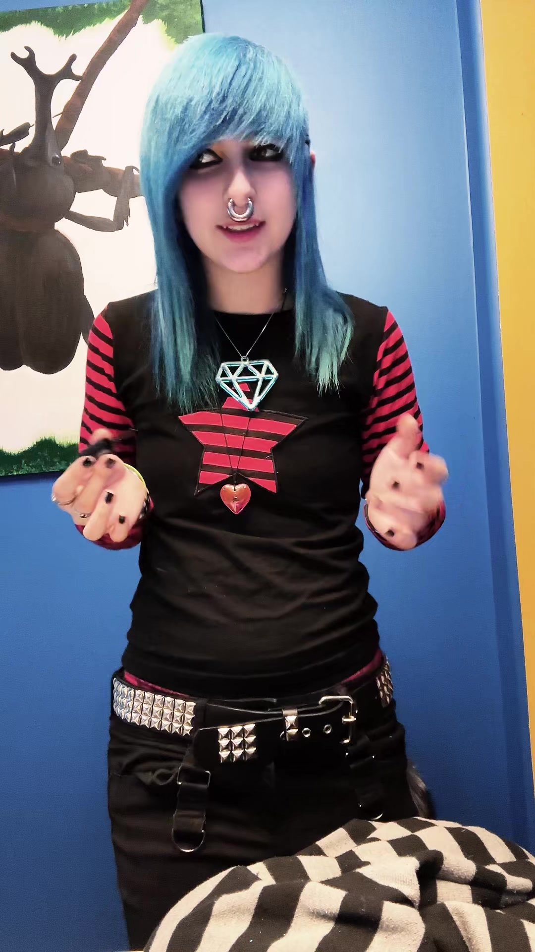@Xx_CHARLI_CLAWS_xX