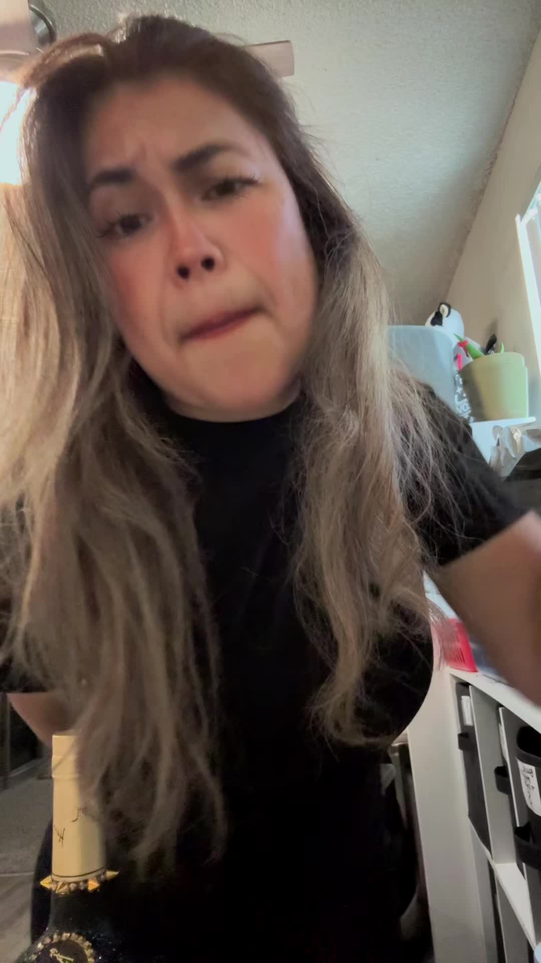 @Blingedbysonia