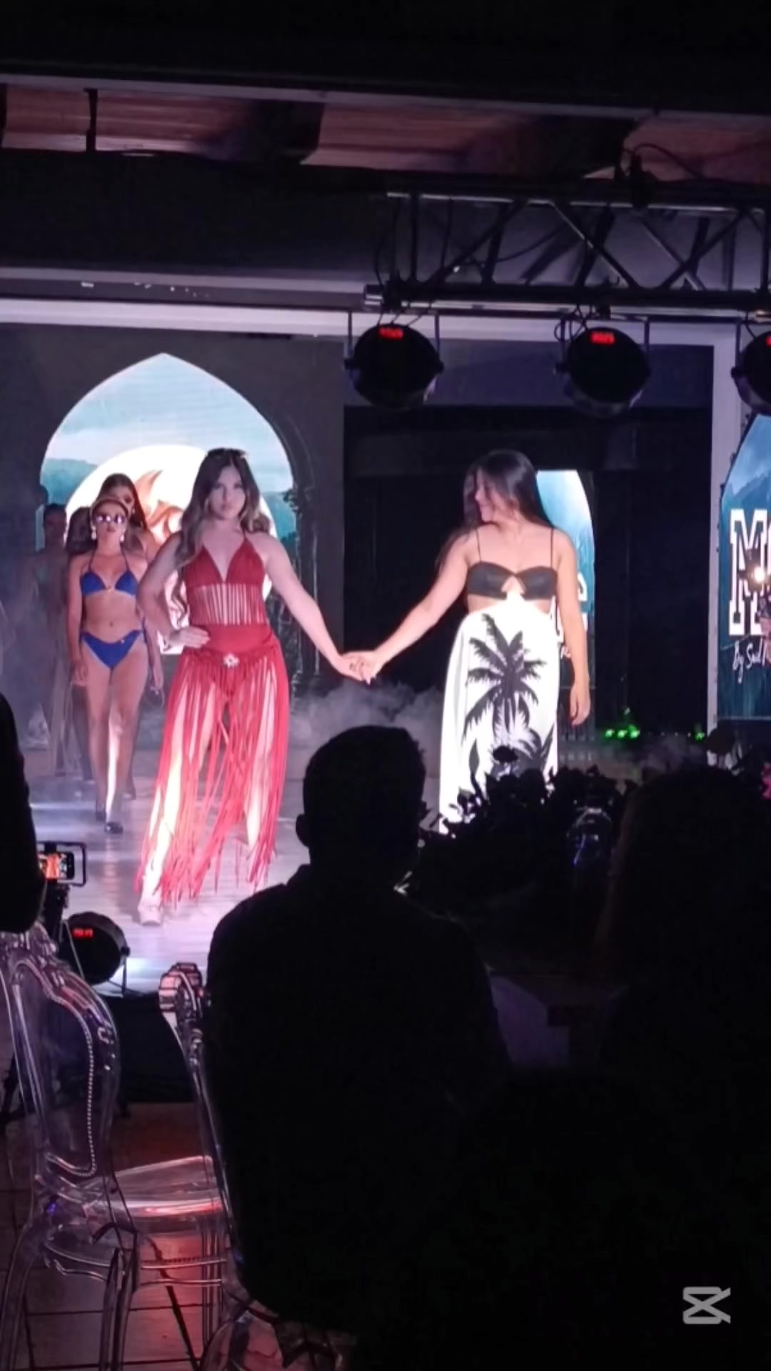 @Yessi trajes de baño