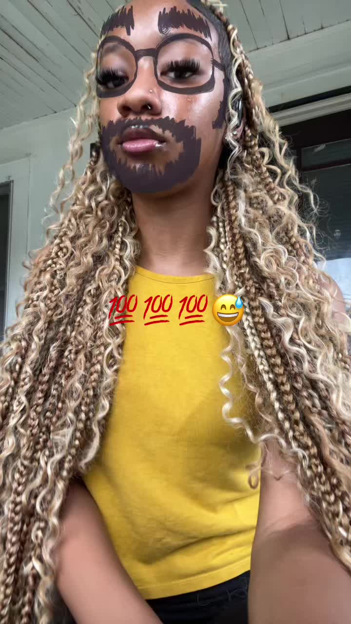 @Meya 🥴😍💋