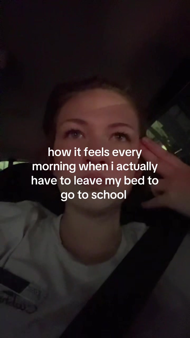 @𑣲 t