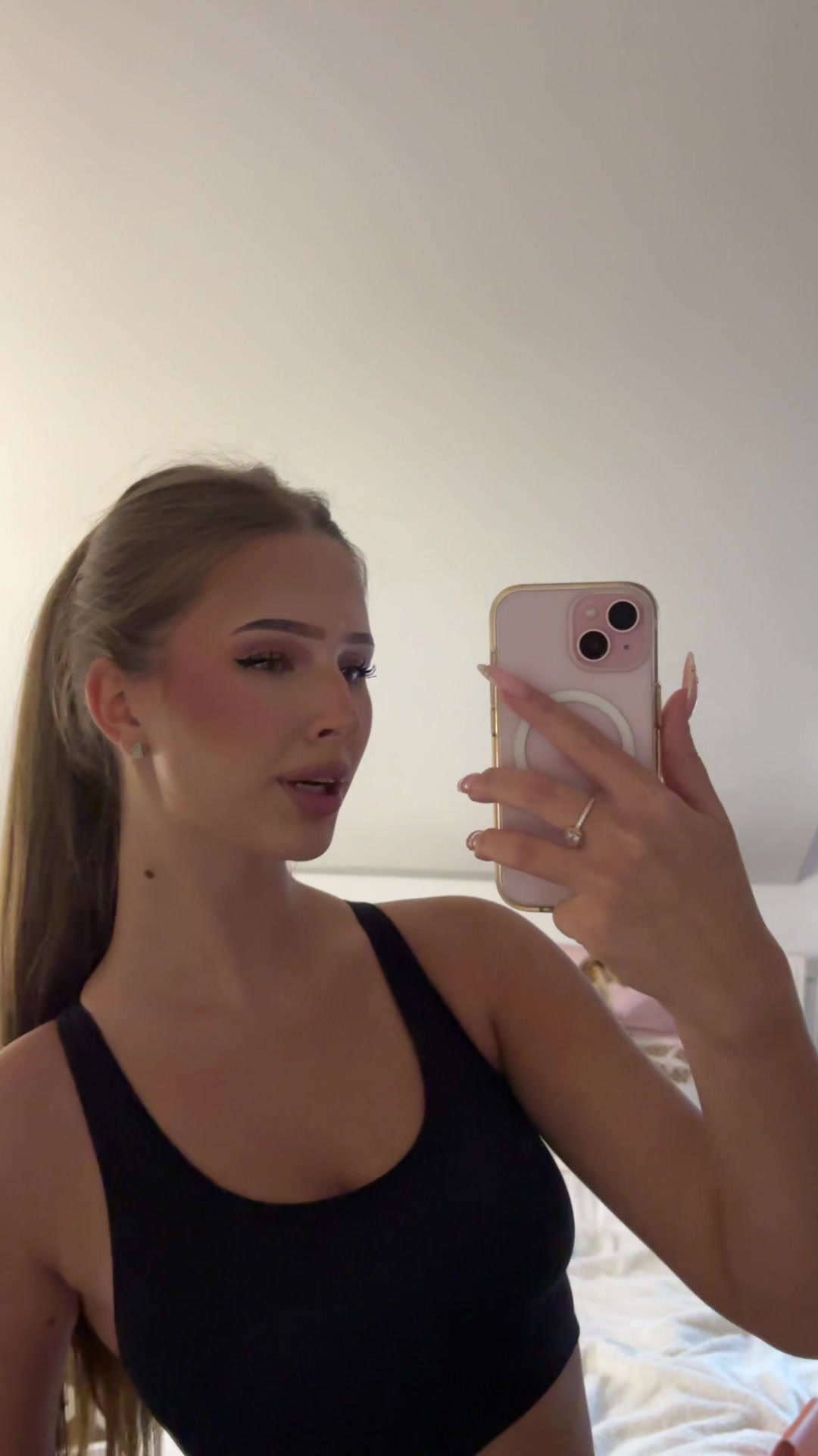 @lauraxoxo
