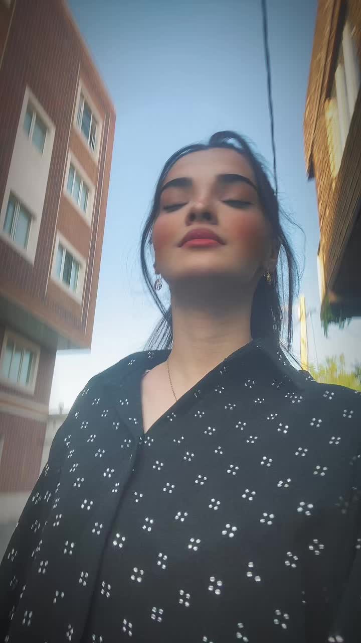 @E L I S🧚🏻♀️