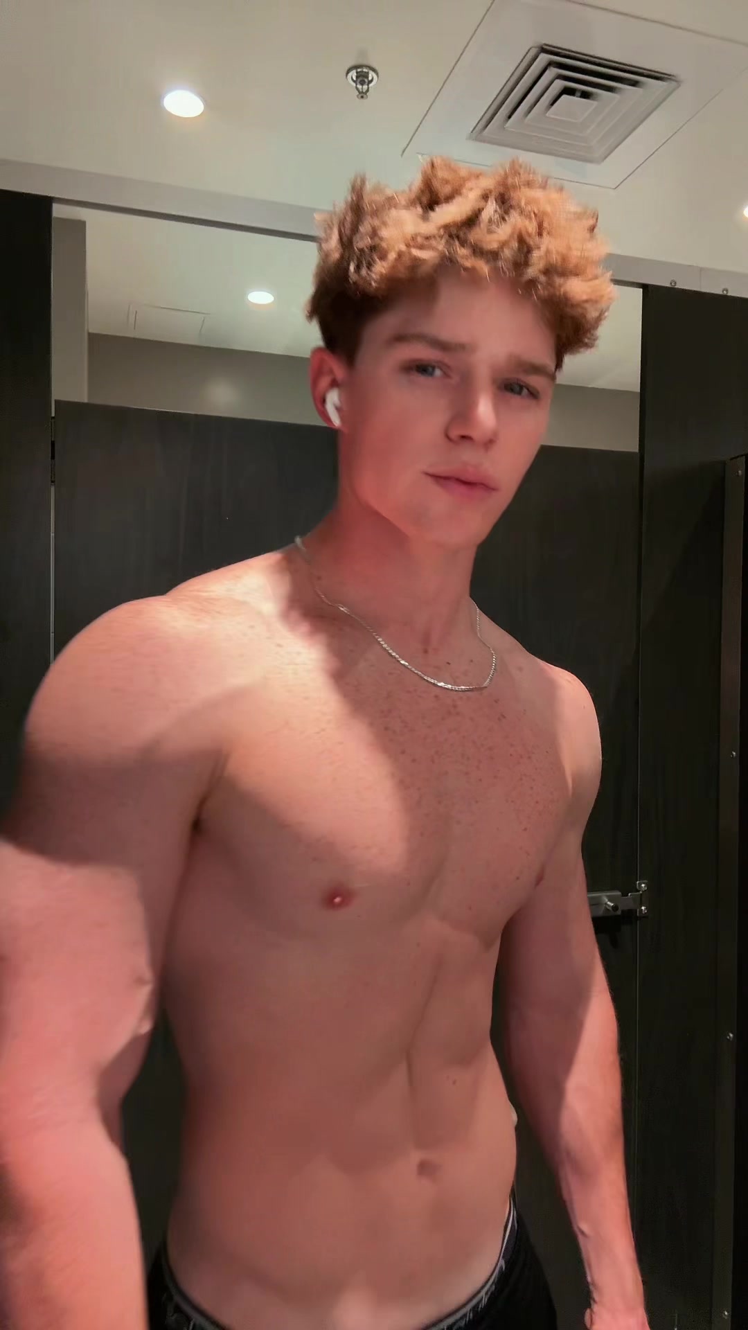@Vin
