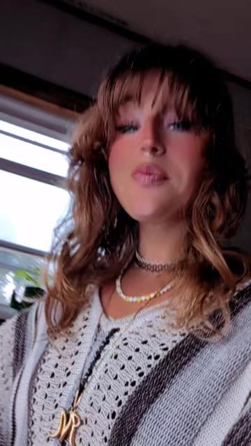 @Honeybeebaby