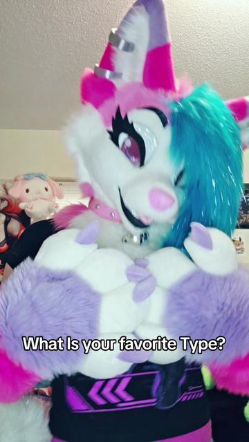 @KandiKitsune