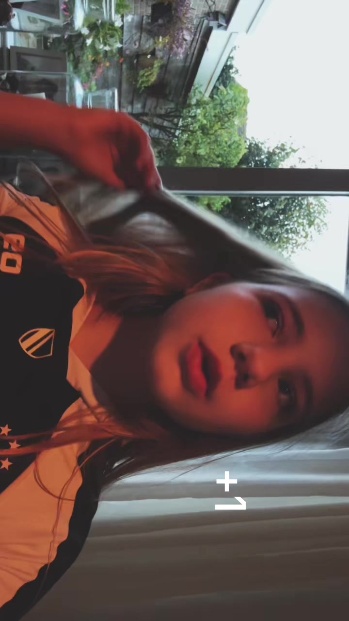 @lotusmakeupgirl