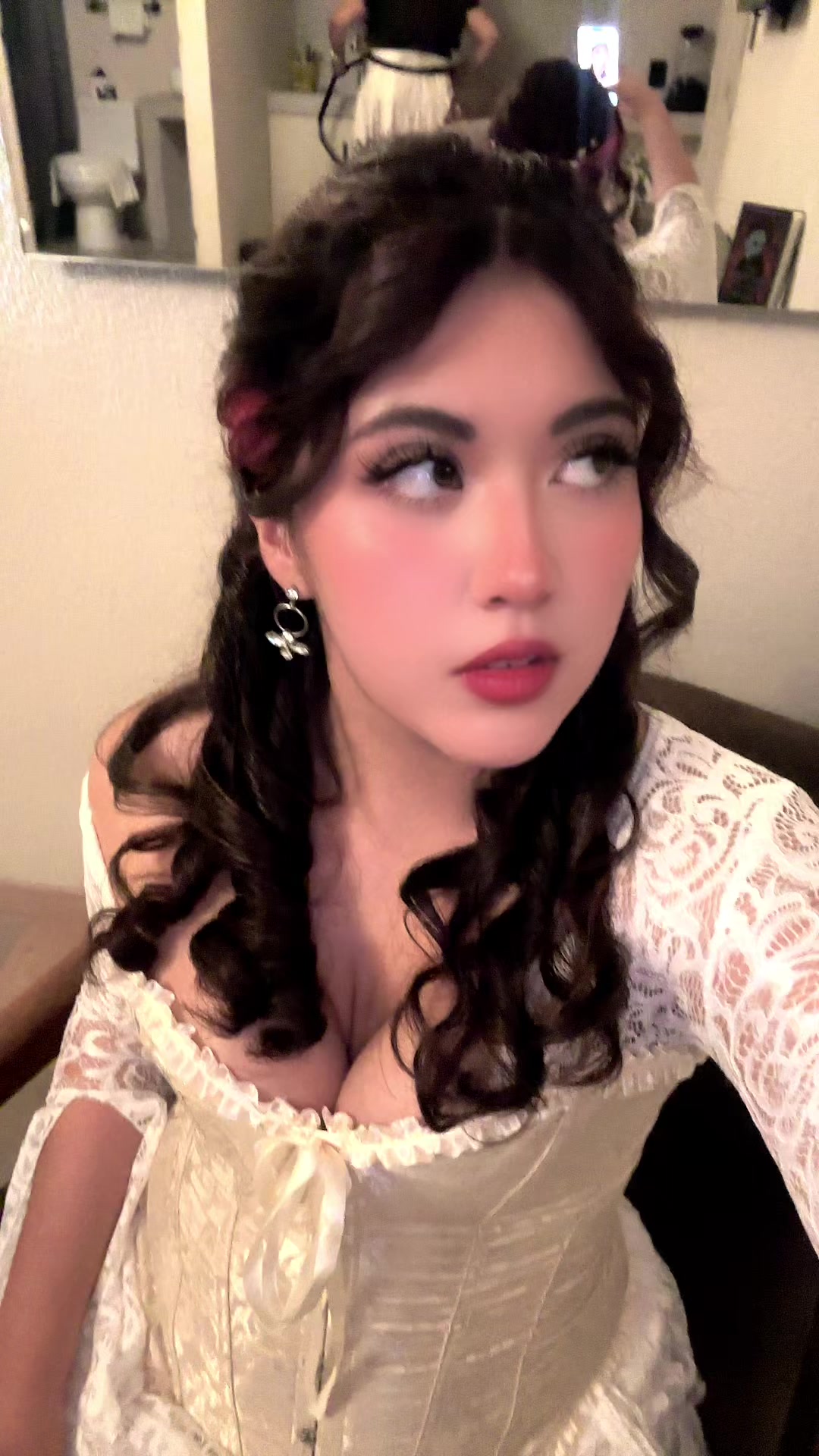 @Naiobe