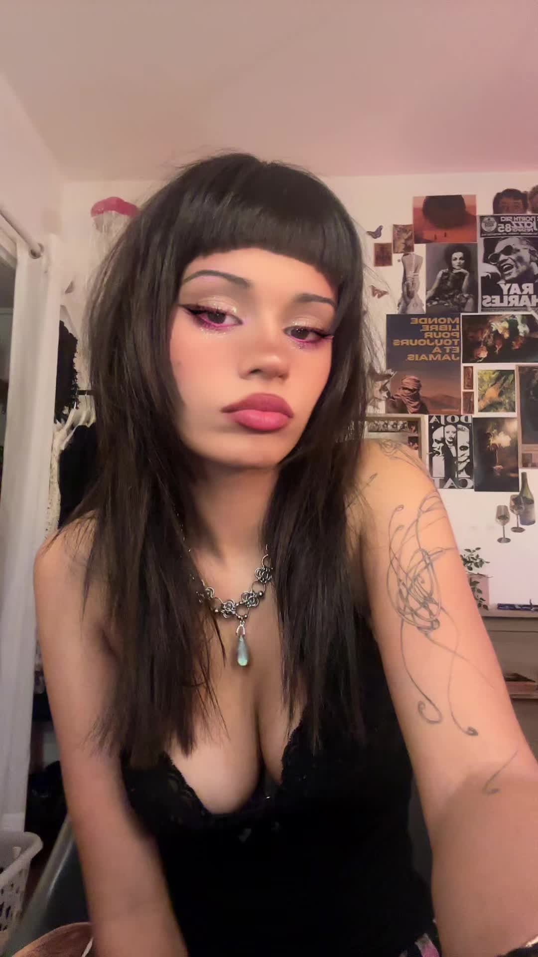 @Alex_yam333