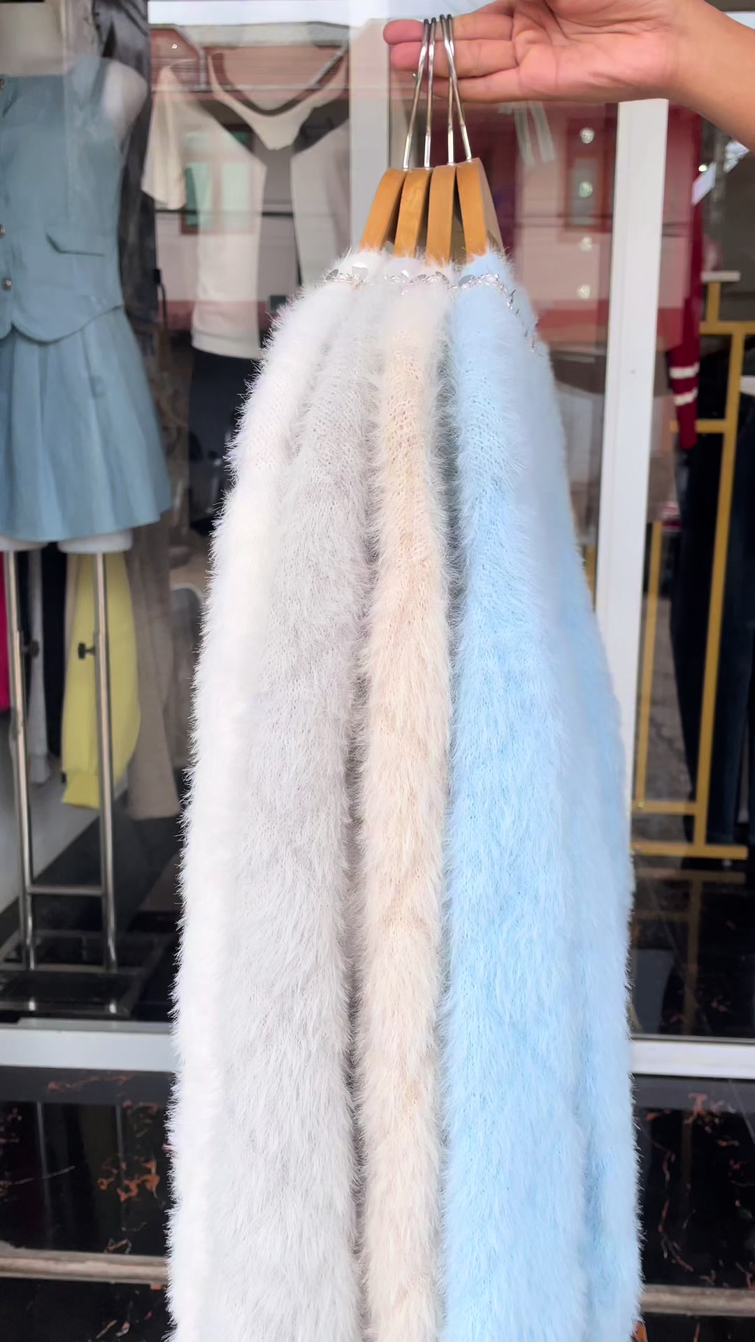 @Lily’s Fashion house