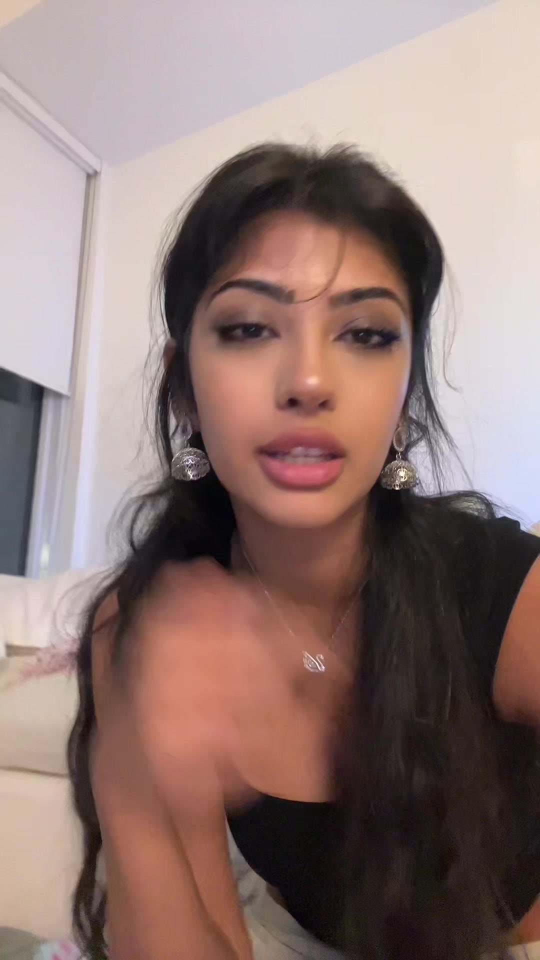 @Aliza