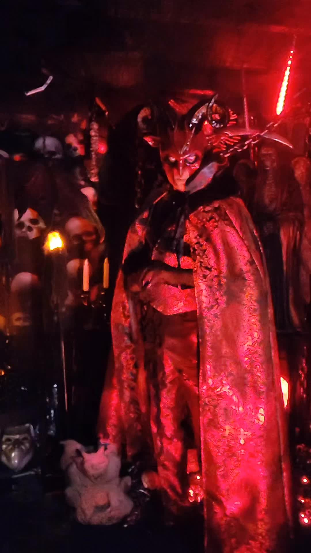 @DarkWonderland