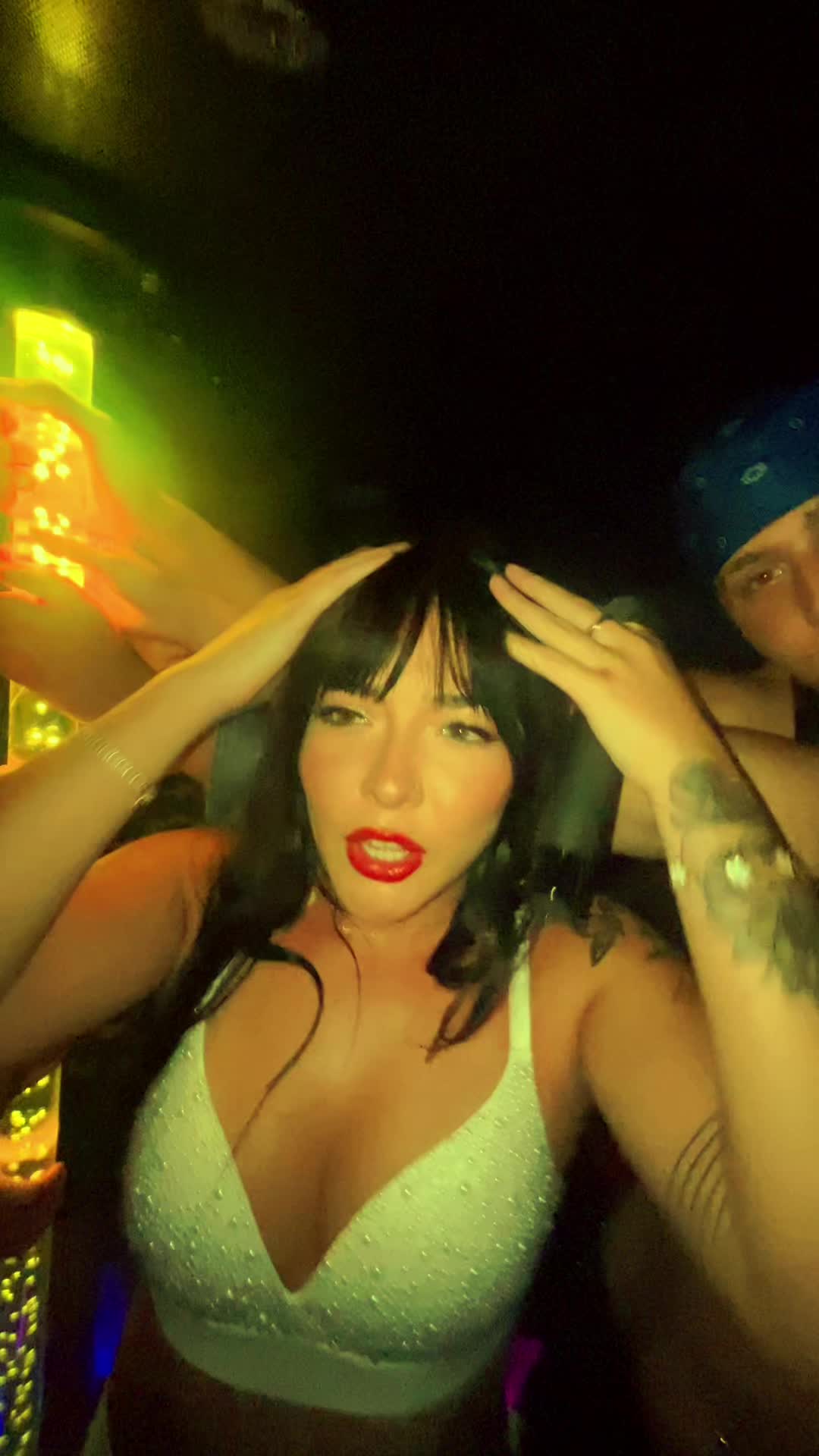 @livymclellan