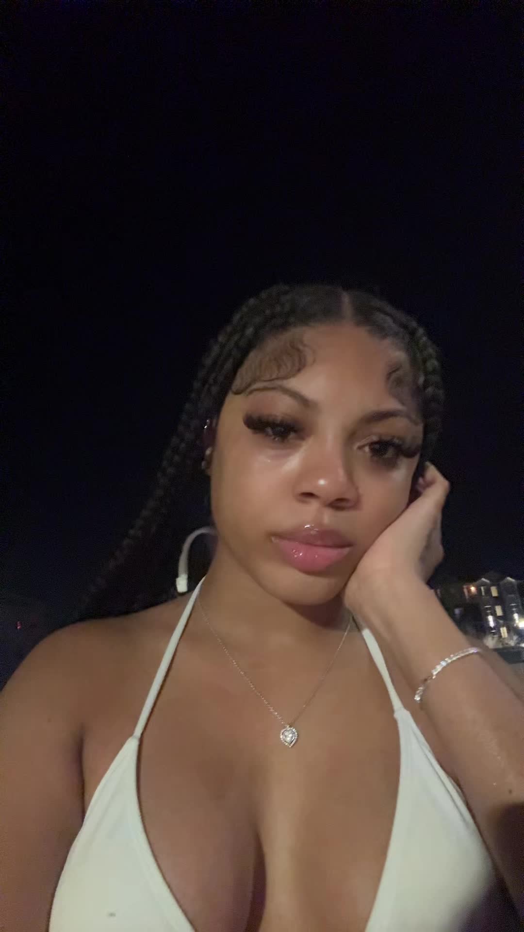 @Lai
