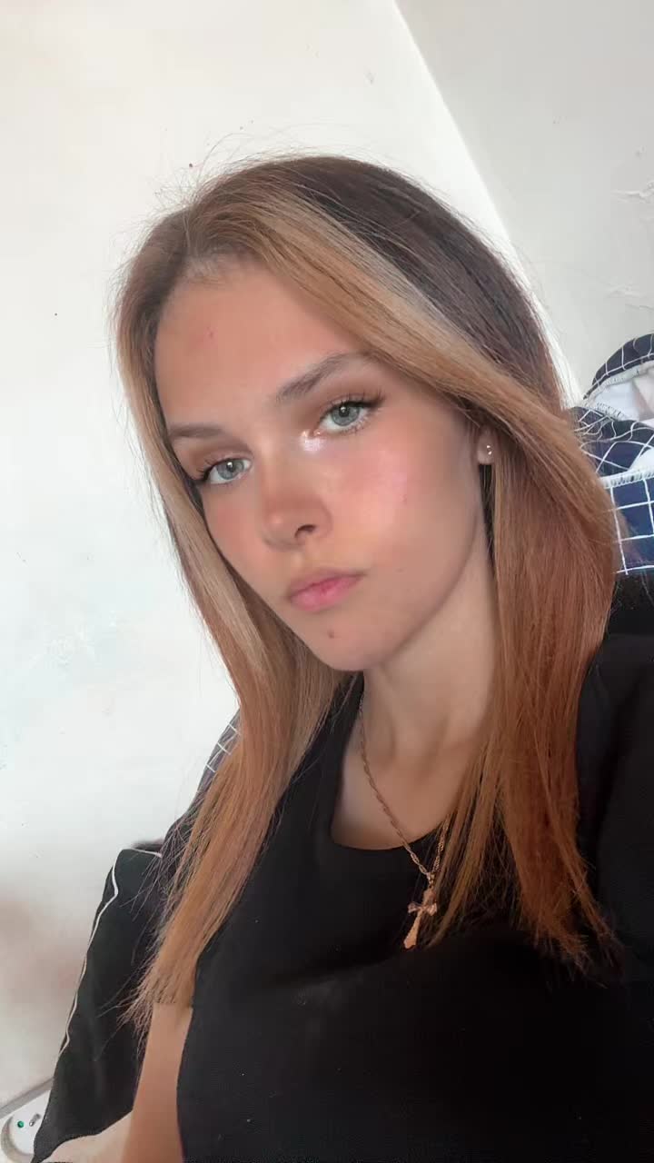 @Lea_agltnr