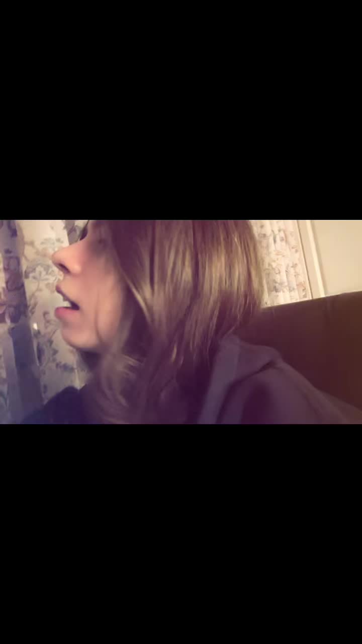 @qwoerly