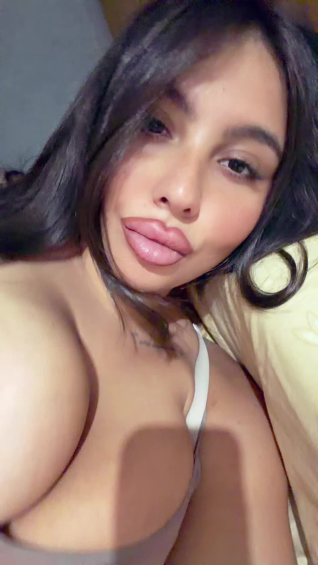@monyka
