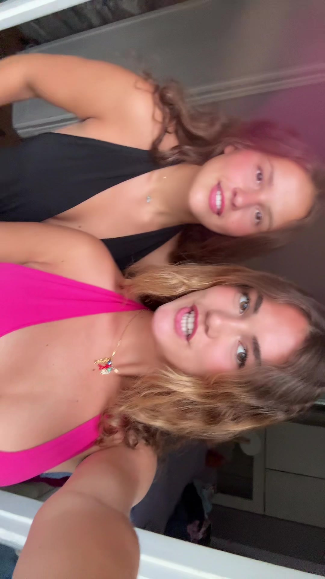@rozwells_