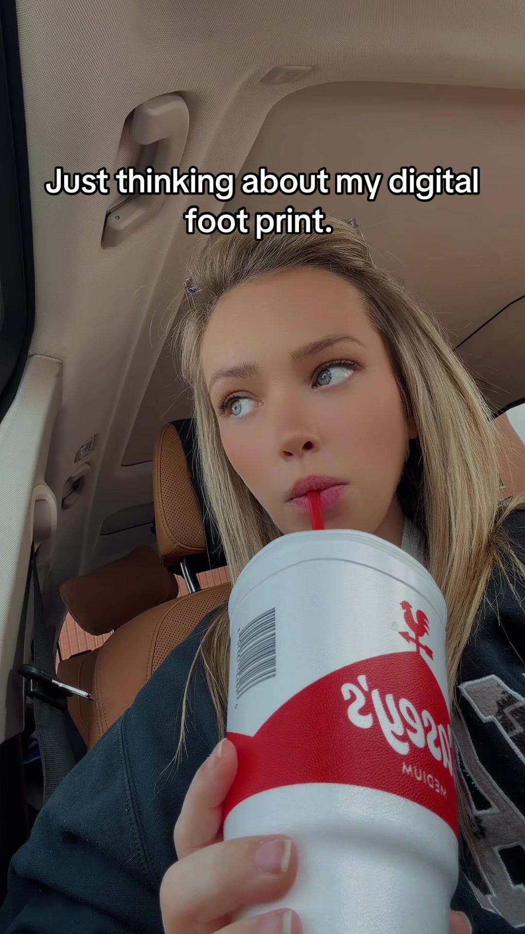 @Skye Marie ๐พ
