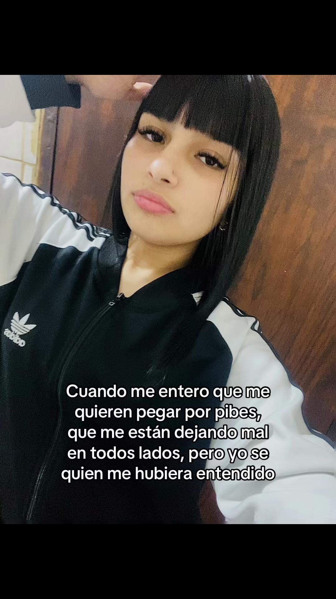 @32dianela