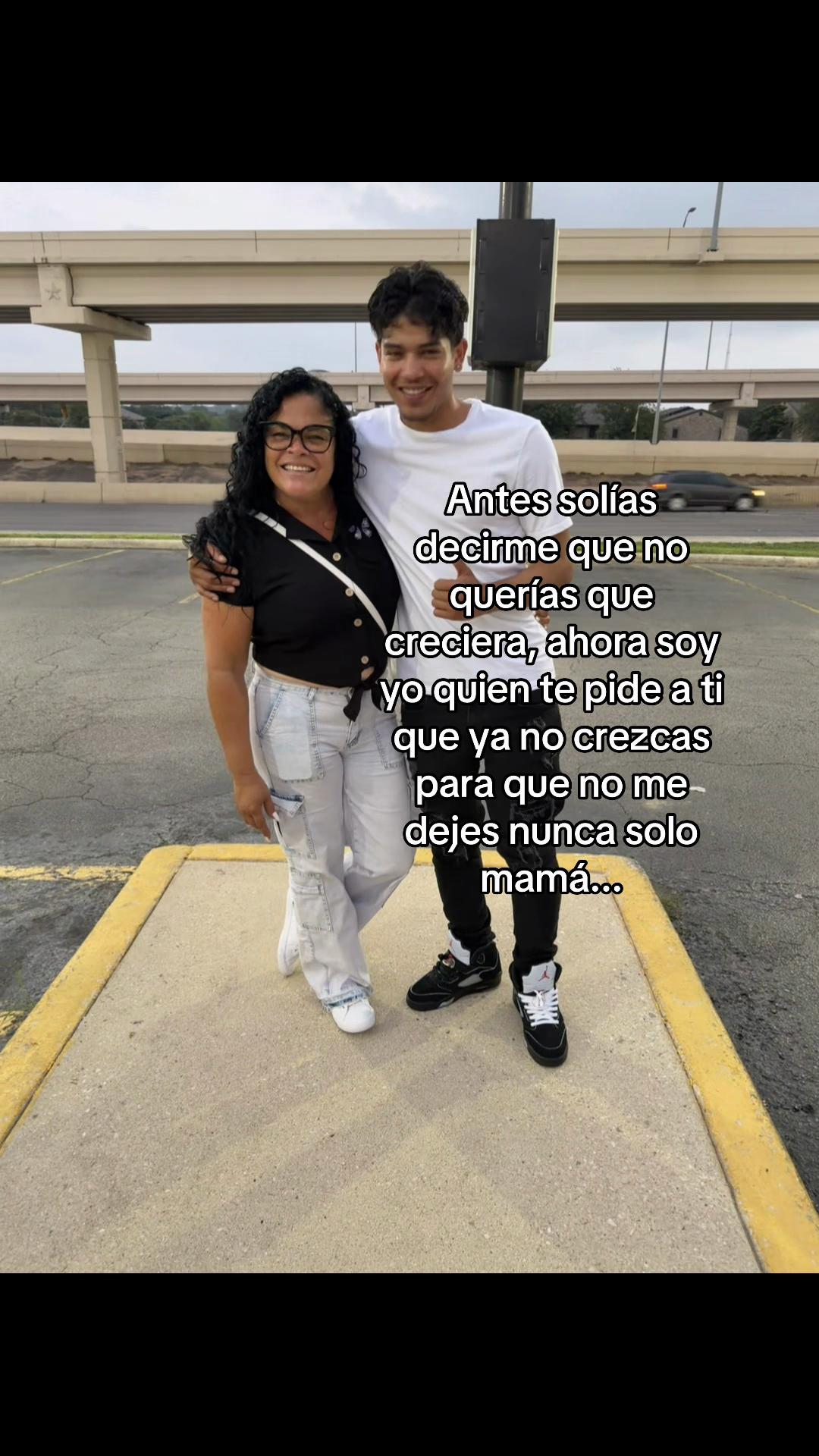 @🙍🏻&zwj;♂️