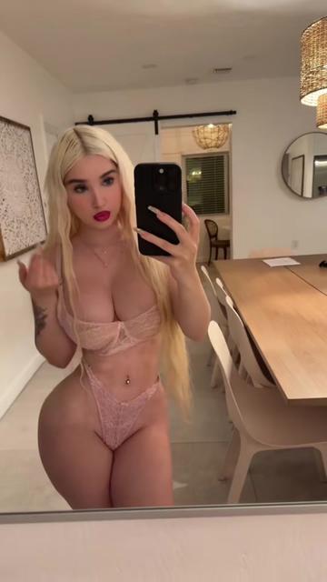 @gabriela