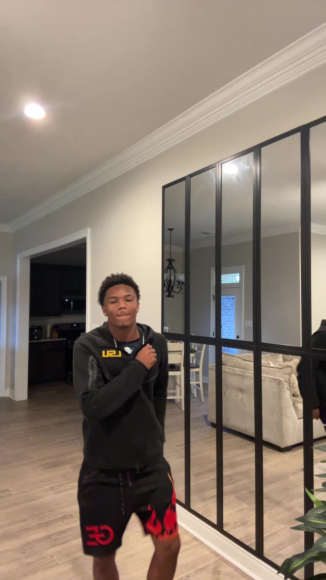 @Jayswrld