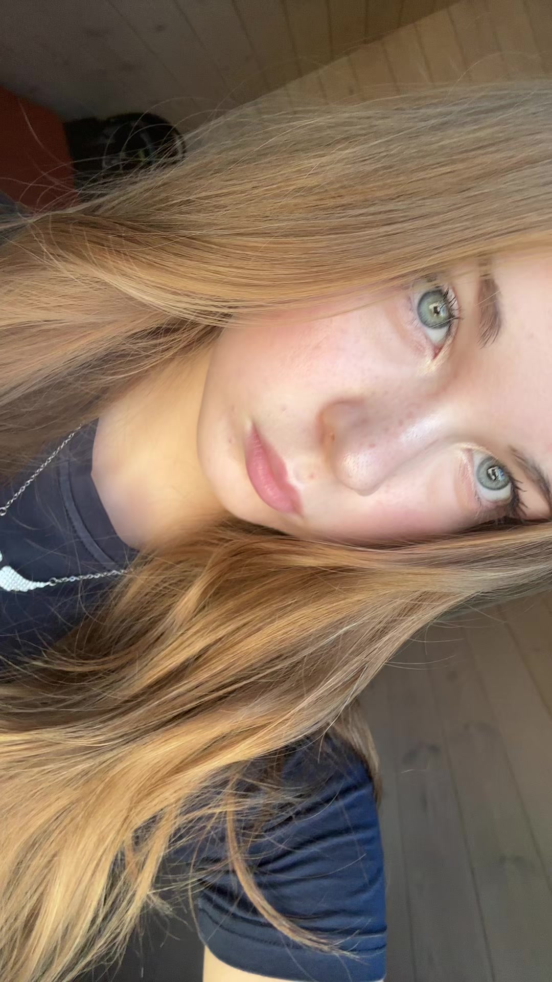 @eveleeshk