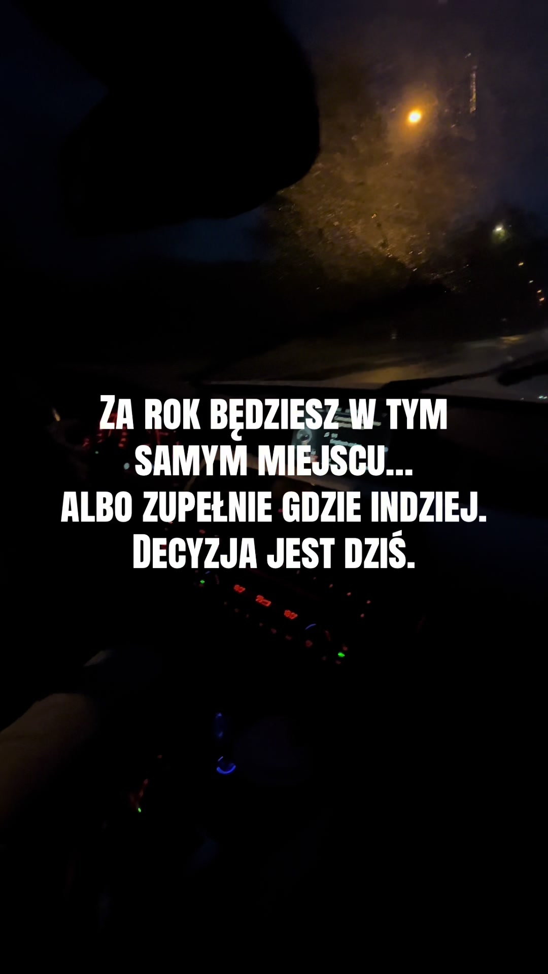 @Gabriel_Huszczka