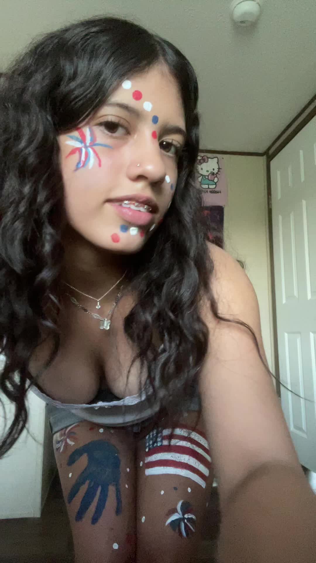 @🦄
