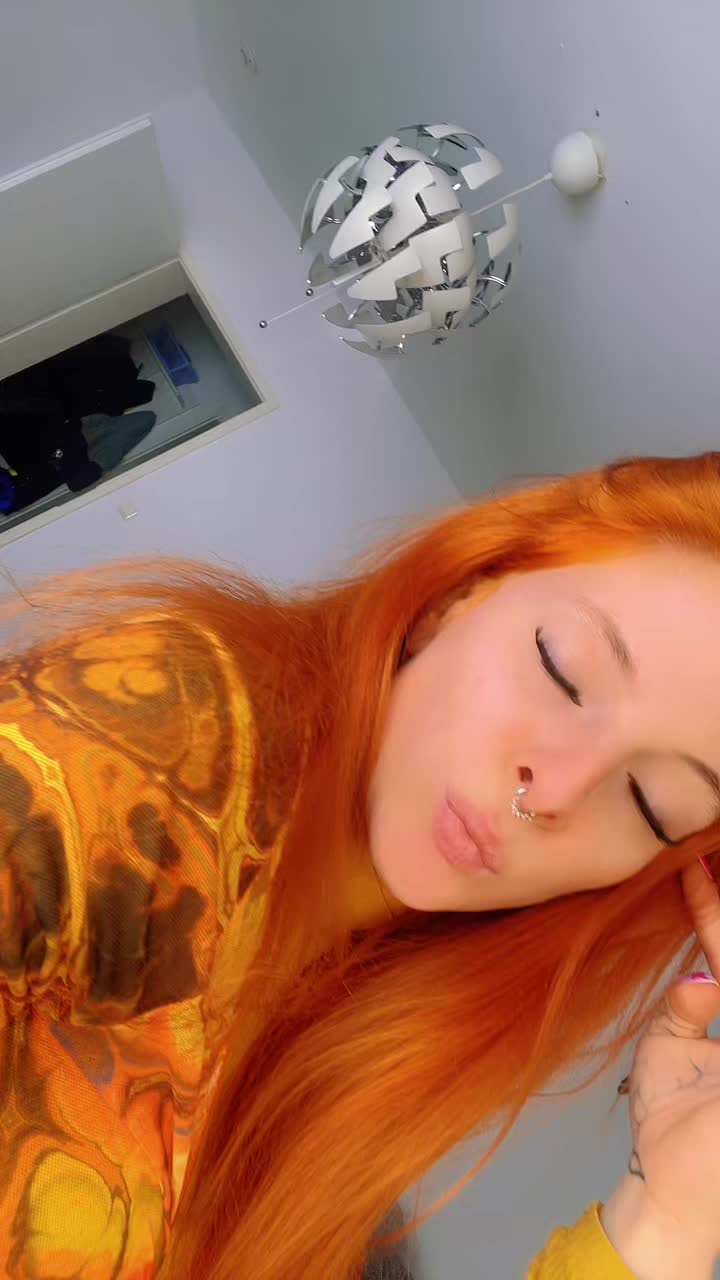@💛🌻Leony🌞🧡
