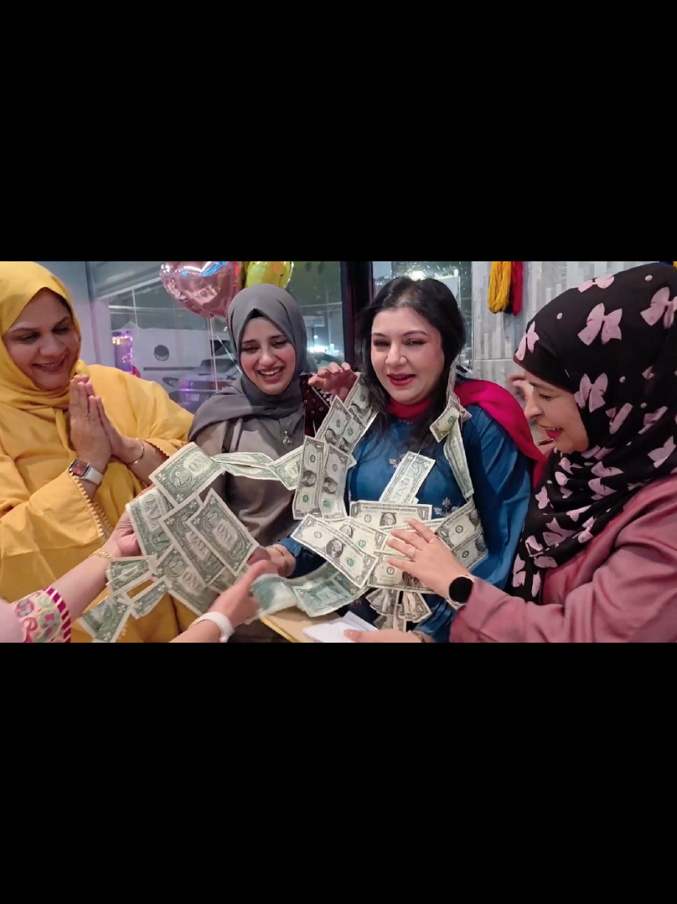 @RnB's world 🇺🇸🇵🇰