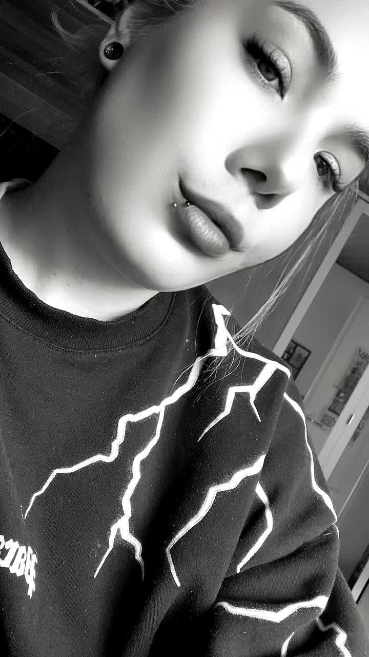 @🖤~🦁_LöwinMitHerz_🦁~🖤
