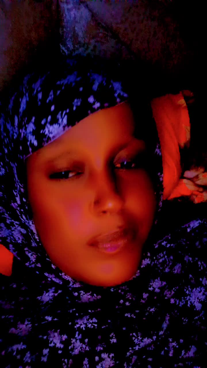 @idil khaliif