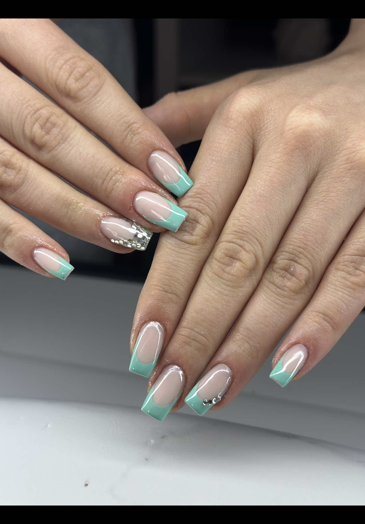 @Hairartist_nails