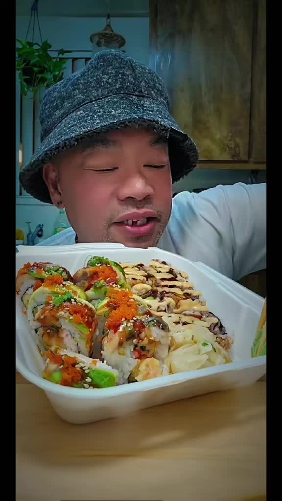 @KUYA GELO EATS