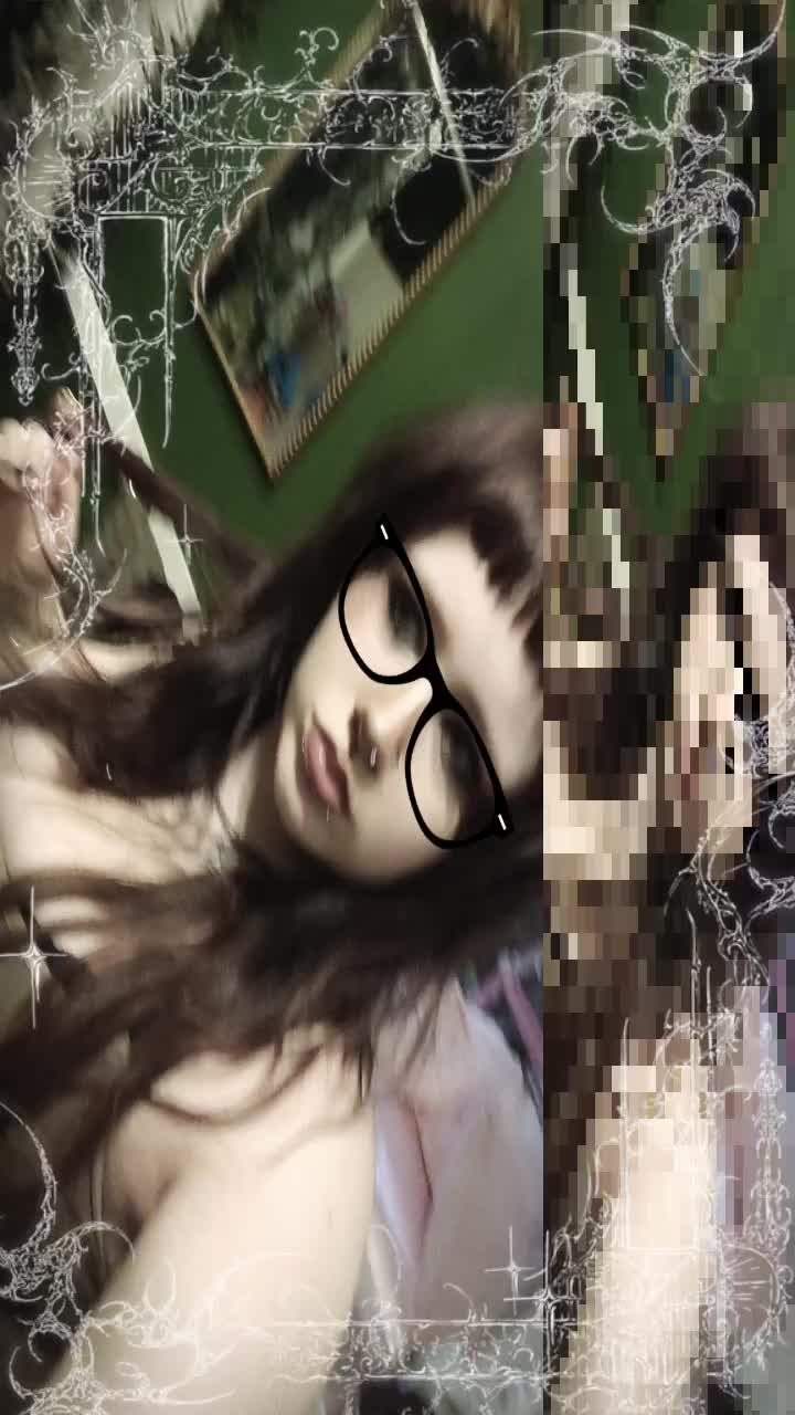 @🦄ria radical🔪
