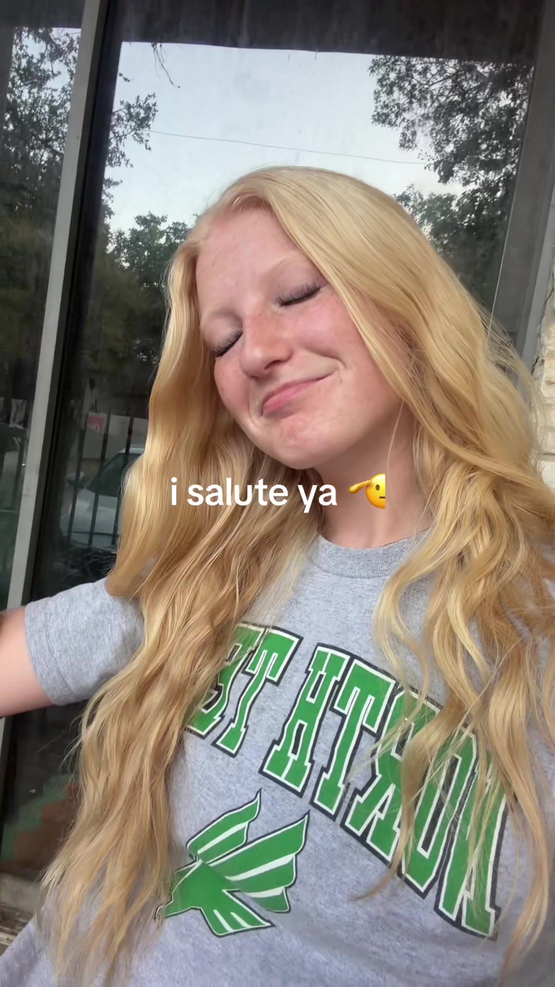 @kelsie