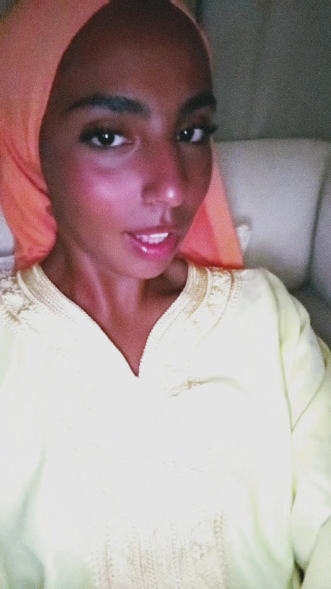 @zahraa.bdf