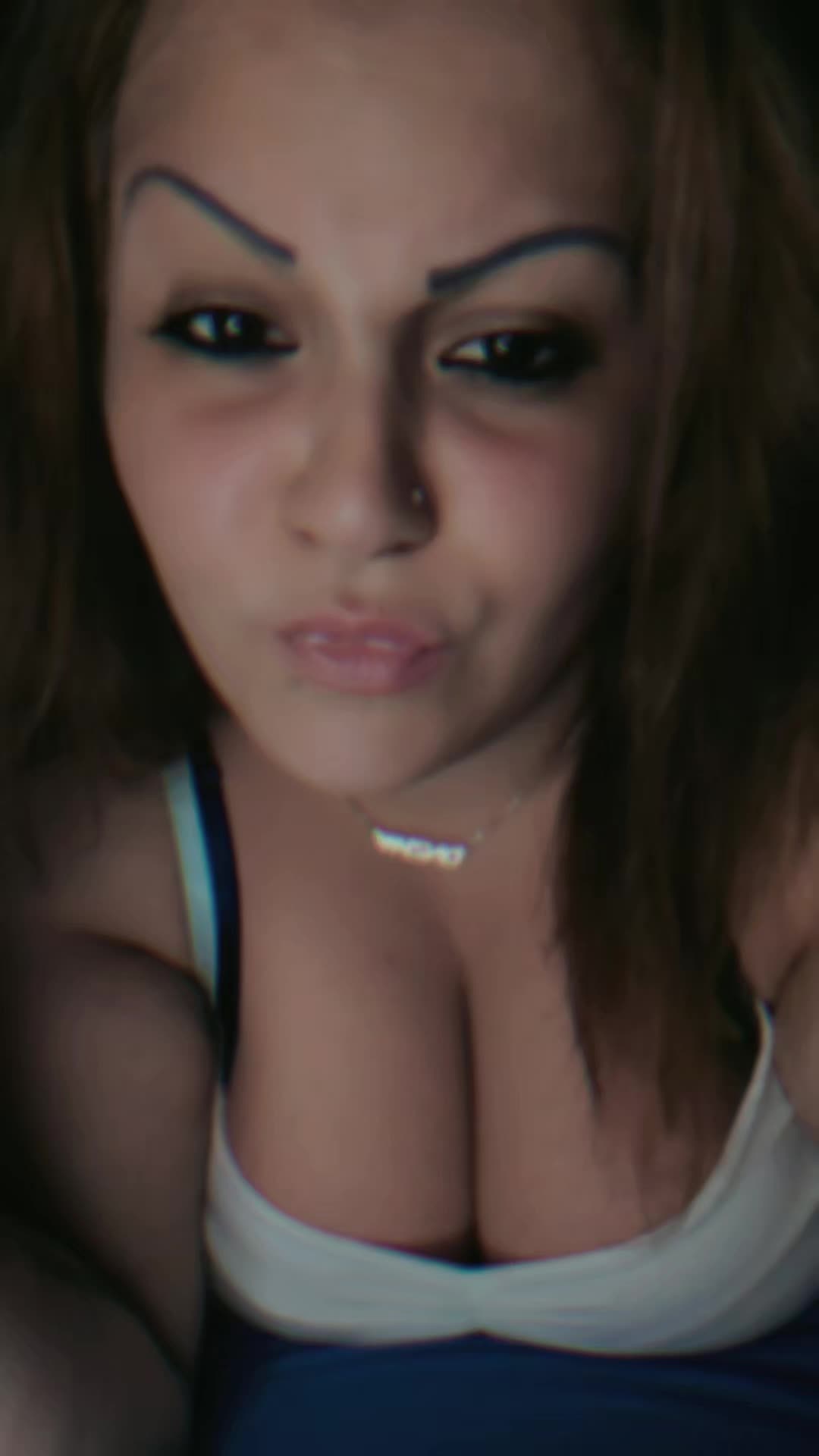 @ℭ𝔦𝔫𝔷𝔦𝔞𝔏𝔞𝔇𝔦𝔳𝔞