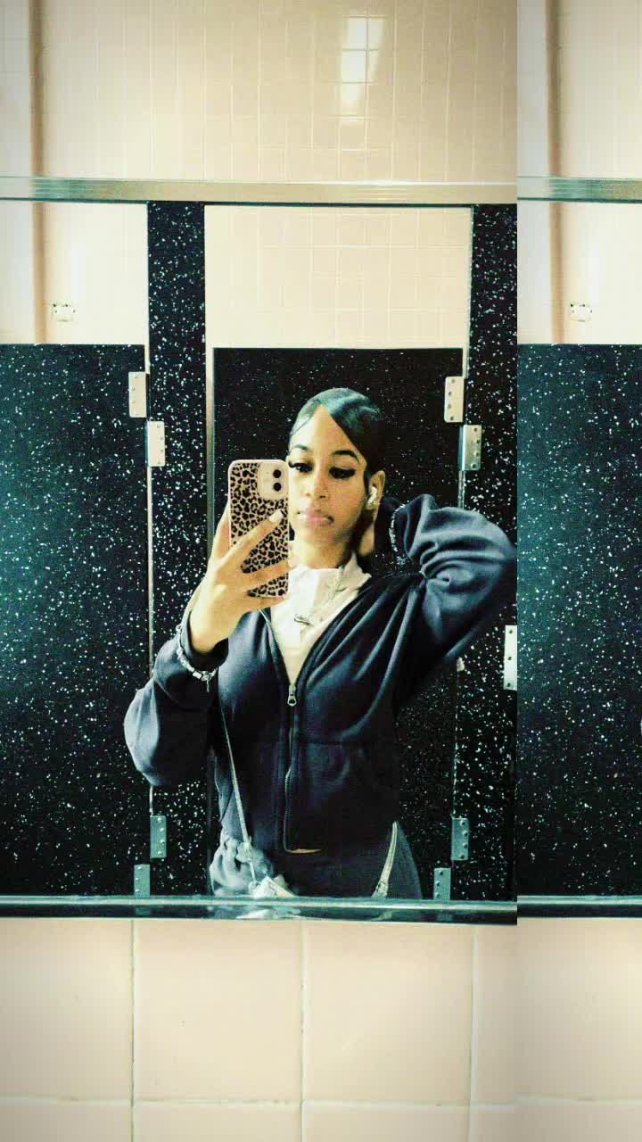 @aaniyahh