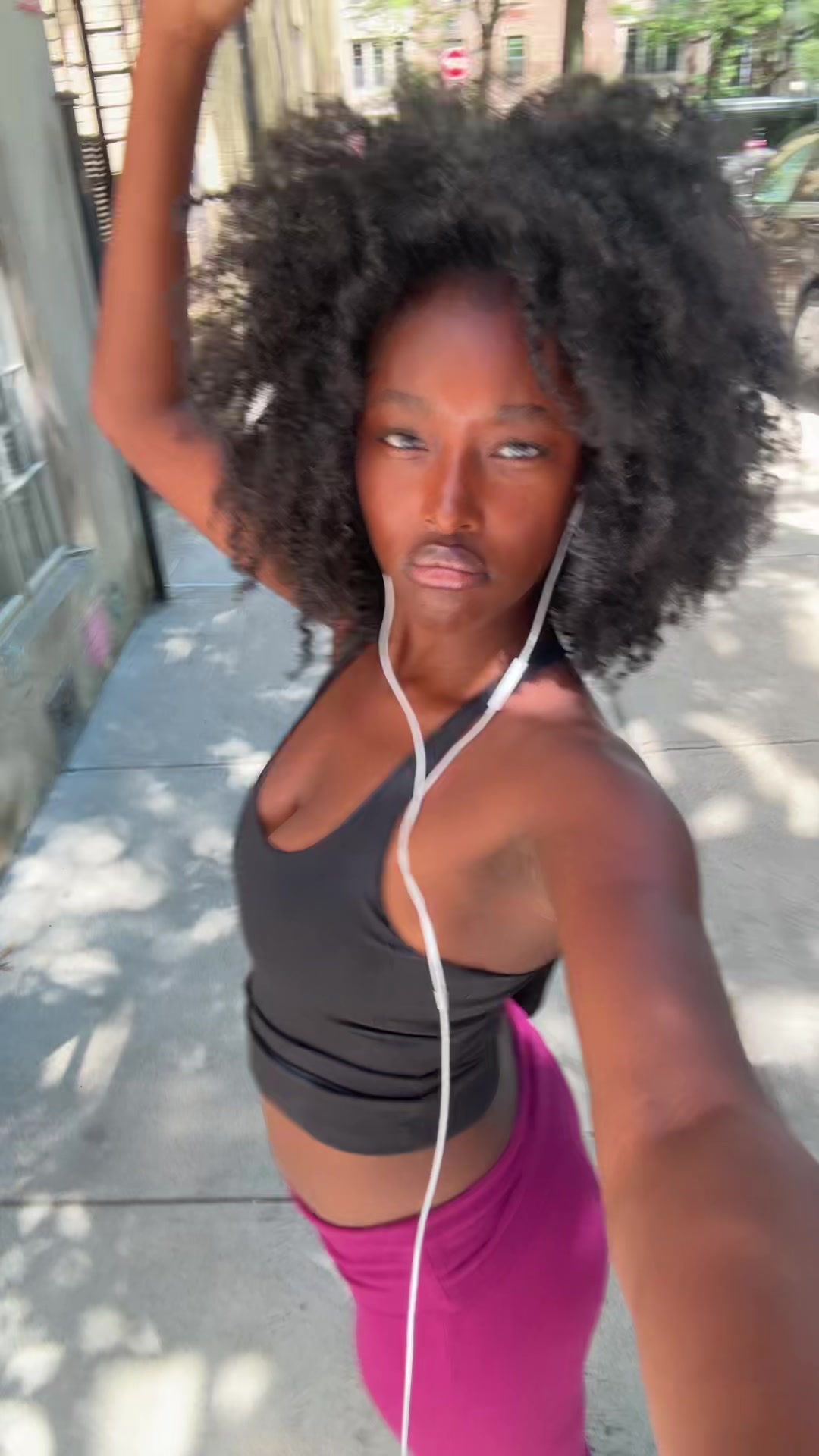 @vivix3000