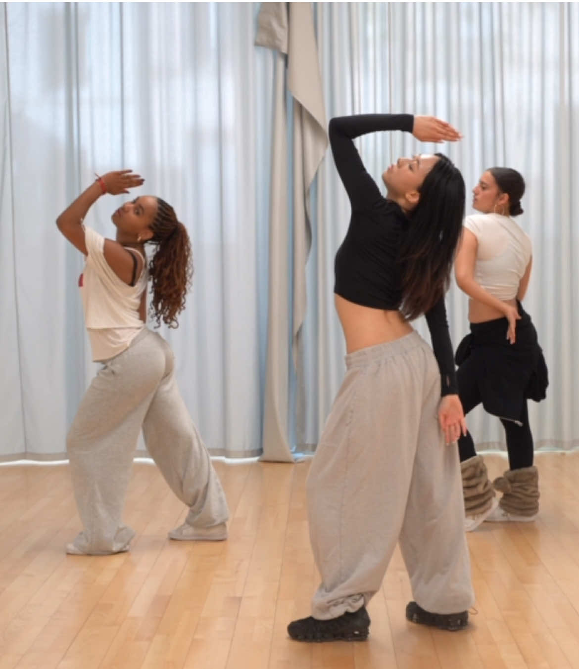 @NOVAKILL DANCE STUDIO