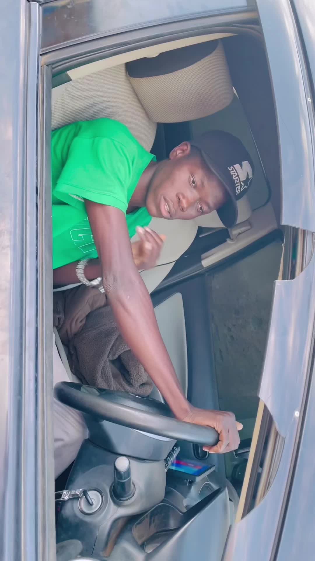 @Jo4 
