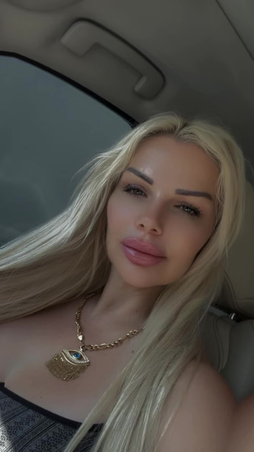@Nanio