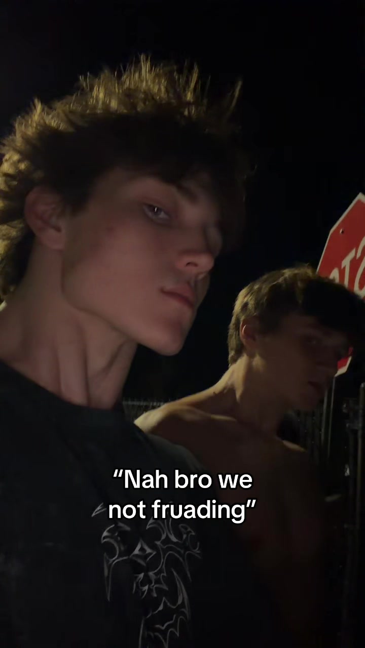 @๐๐๐