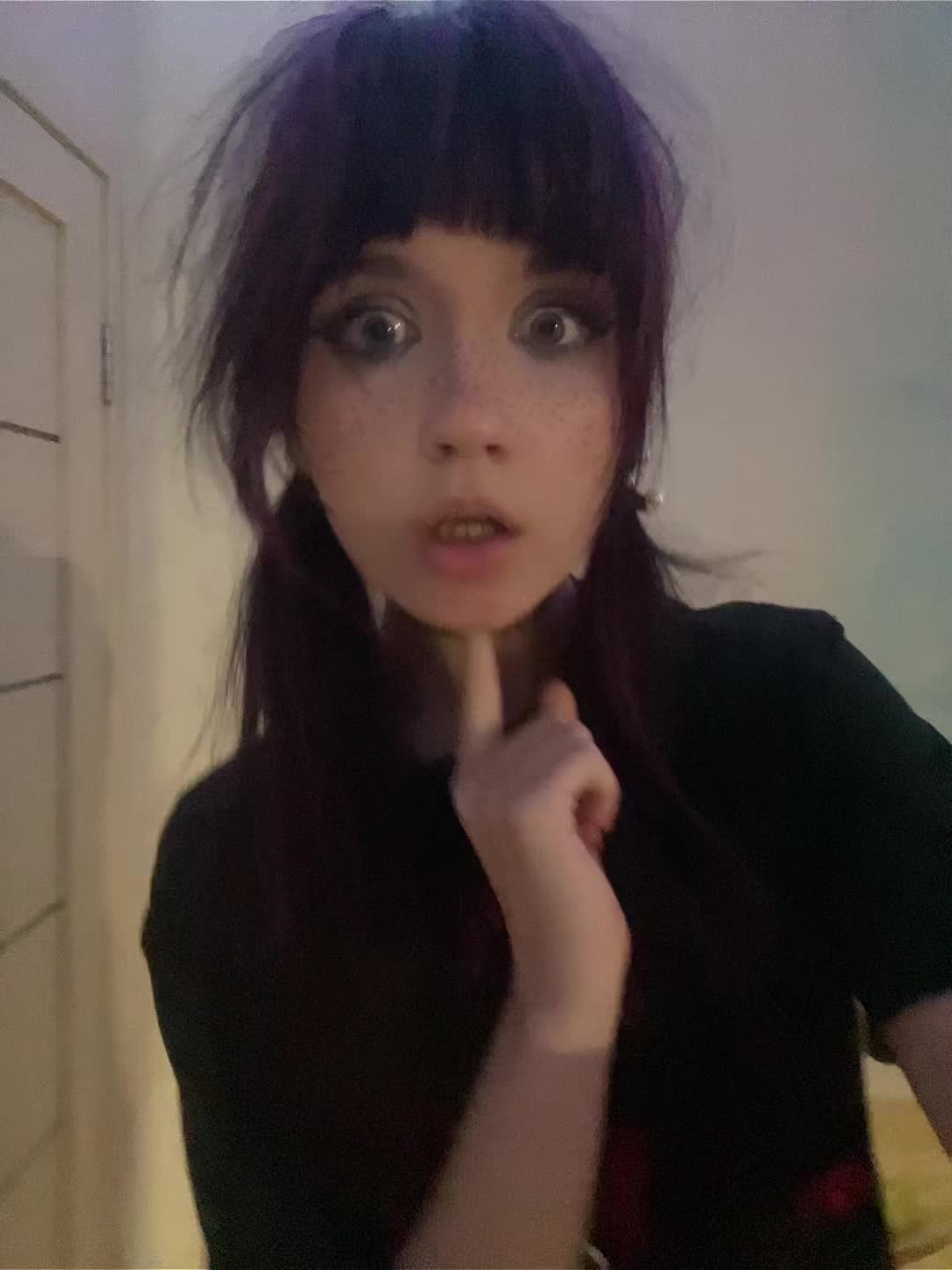 @оня🦋