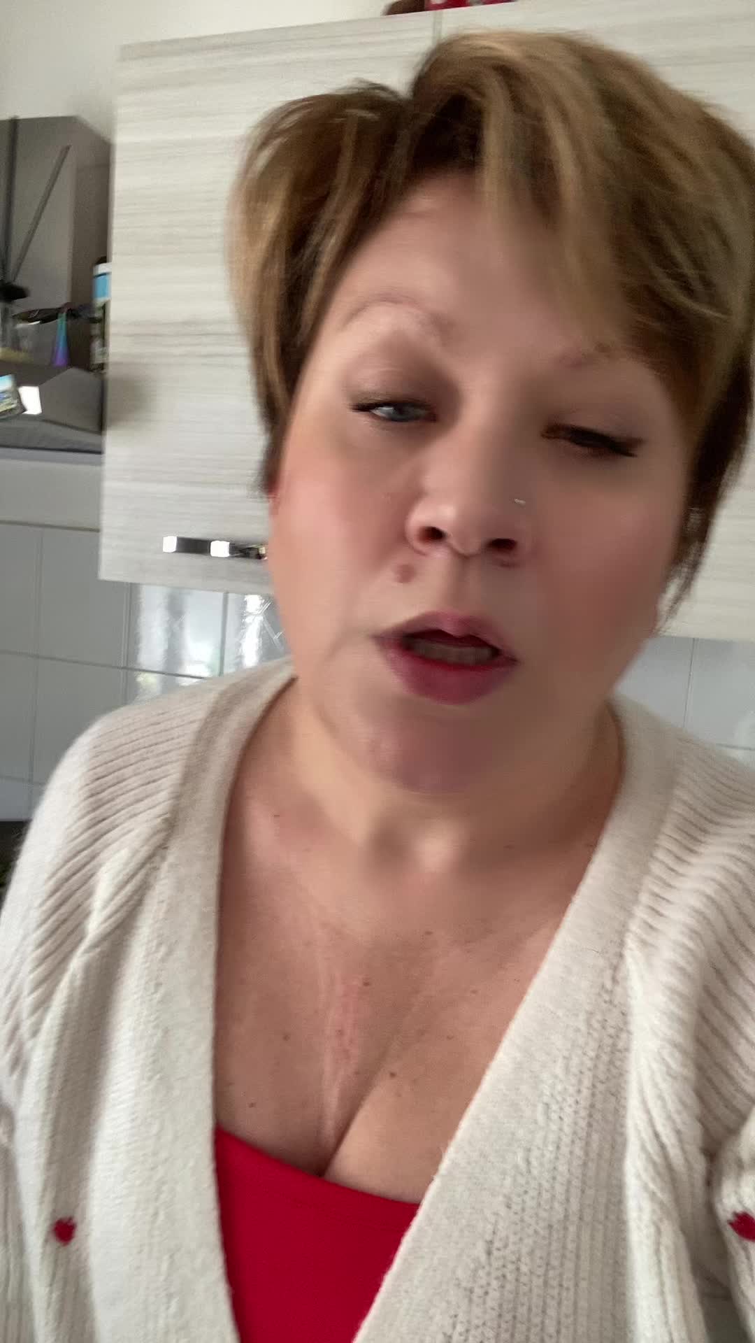 @Carrieblack