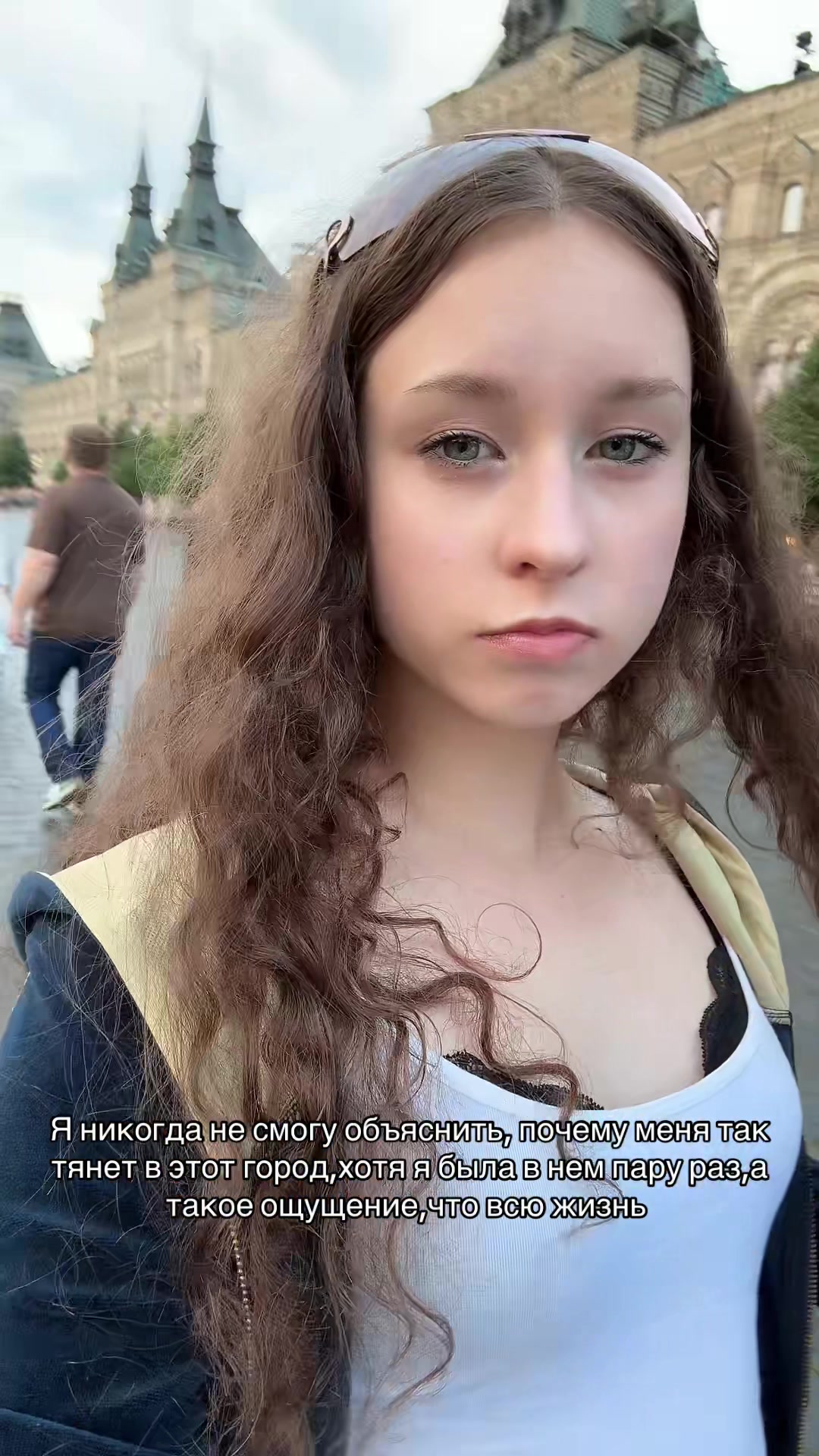 @adoroniina